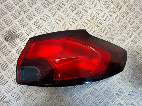 Faro posteriore destro lato - faro,